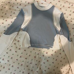 Detachable Sleeve Knit Top